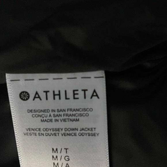 Athleta Venice Odyssey Down Jacket - Picture 3 of 13